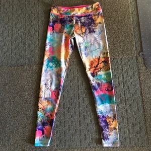 Onzie yoga leggings